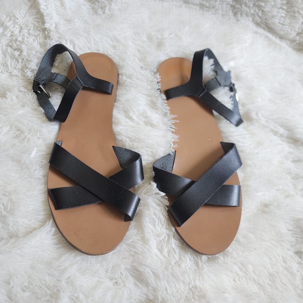 J Crew Black Leather Strappy Flats Sandals With Buckles Size 9